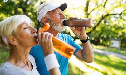 Hydration: What To Drink During a Workout?